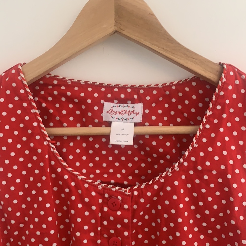 Vintage. Lanz of Salzberg. Red and white polka dot